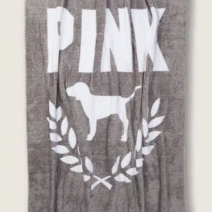 Victoria’s Secret pink Sherpa blanket